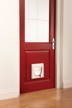 PetSafe Katzenklappe Classic mit 4 Verschlussoptionen weiß mit Tunnel